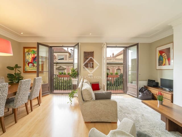 3 slaapkamer Appartement te koop in Barcelona stad - € 695.000 (Ref: 9267775)