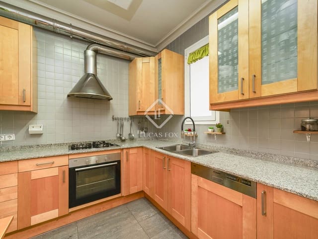 3 slaapkamer Appartement te koop in Barcelona stad - € 695.000 (Ref: 9267775)