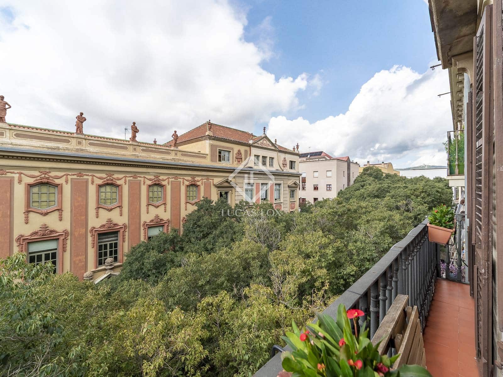 3 slaapkamer Appartement te koop in Barcelona stad - € 695.000 (Ref: 9267775)