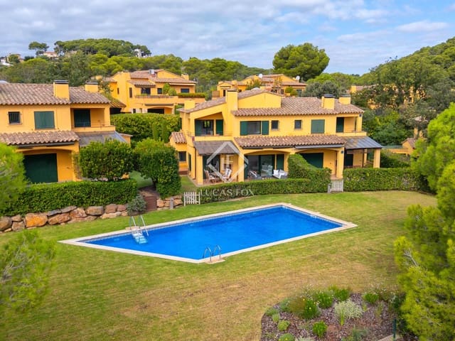 4 chambre Villa/Maison à vendre à Llafranc, Palafrugell avec piscine garage - 1 570 000 € (Ref: 9267776)