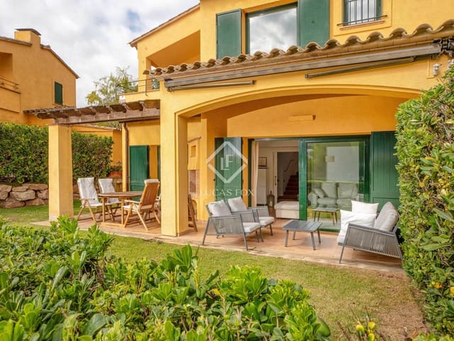 4 chambre Villa/Maison à vendre à Llafranc, Palafrugell avec piscine garage - 1 570 000 € (Ref: 9267776)