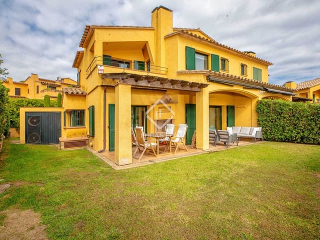 4 chambre Villa/Maison à vendre à Llafranc, Palafrugell avec piscine garage - 1 570 000 € (Ref: 9267776)