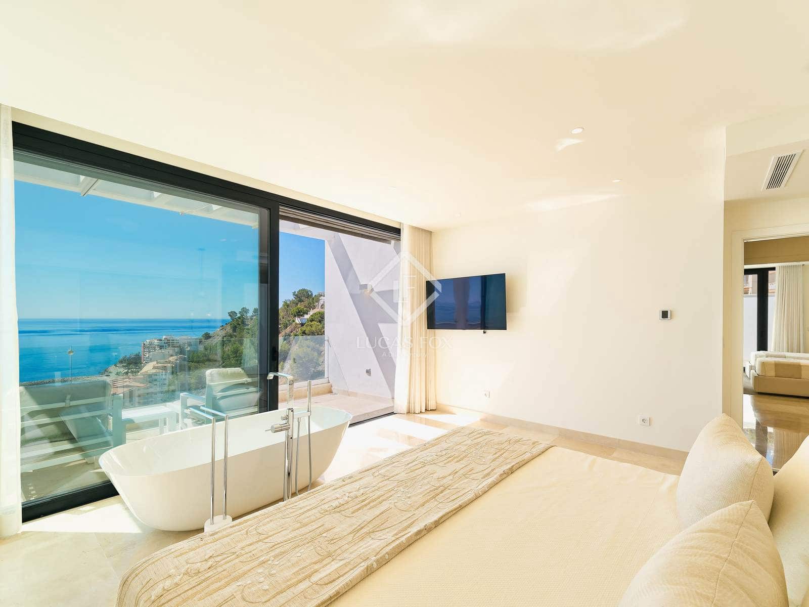 4 chambre Villa/Maison à vendre à Almunecar avec piscine garage - 2 450 000 € (Ref: 9268890)