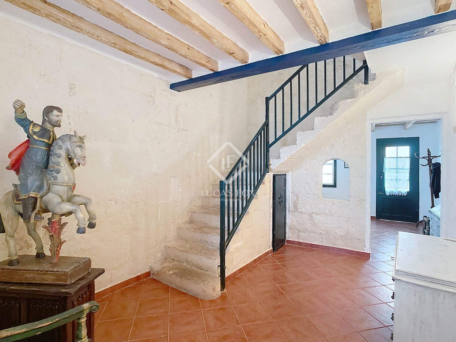 5 slaapkamer Villa te koop in Ciutadella de Menorca - € 619.000 (Ref: 9270243)