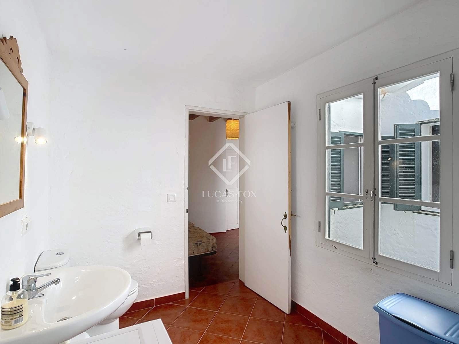 5 slaapkamer Villa te koop in Ciutadella de Menorca - € 619.000 (Ref: 9270243)