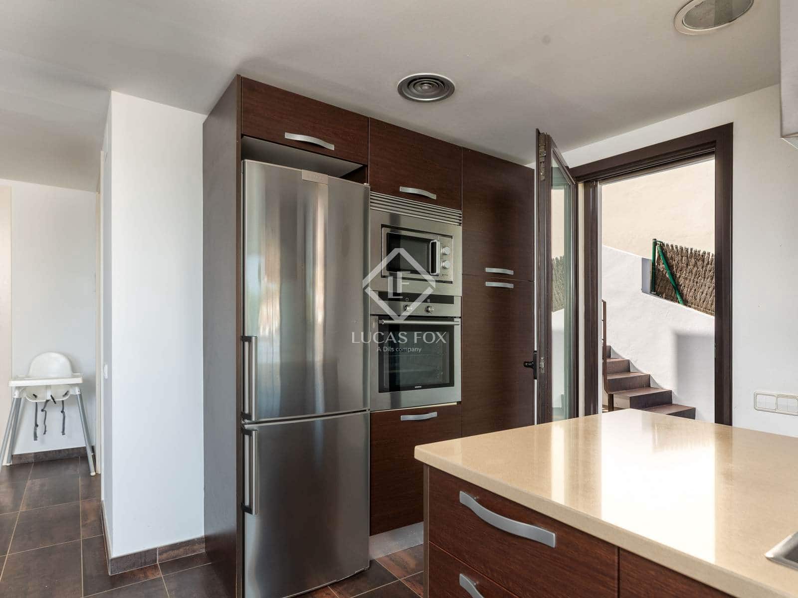 4 sypialnia Willa na sprzedaż w Sa Riera z basenem garażem - 1 500 000 € (Ref: 9271718)