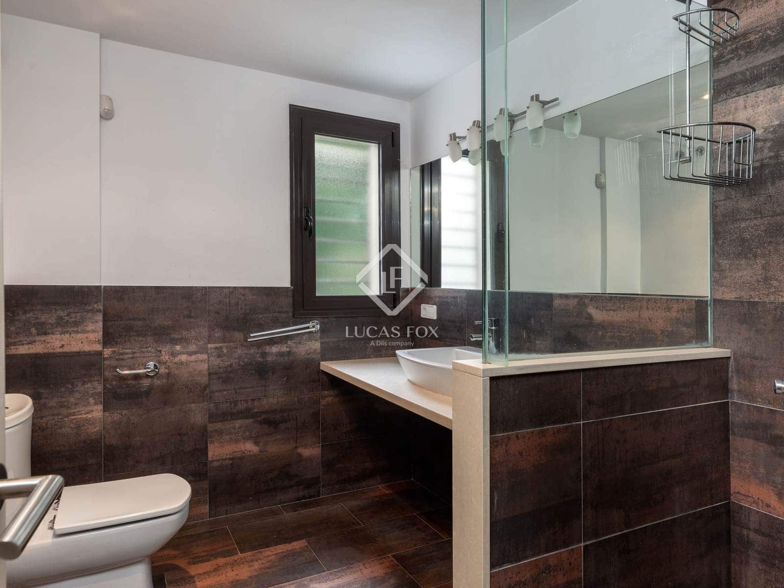 4 sypialnia Willa na sprzedaż w Sa Riera z basenem garażem - 1 500 000 € (Ref: 9271718)