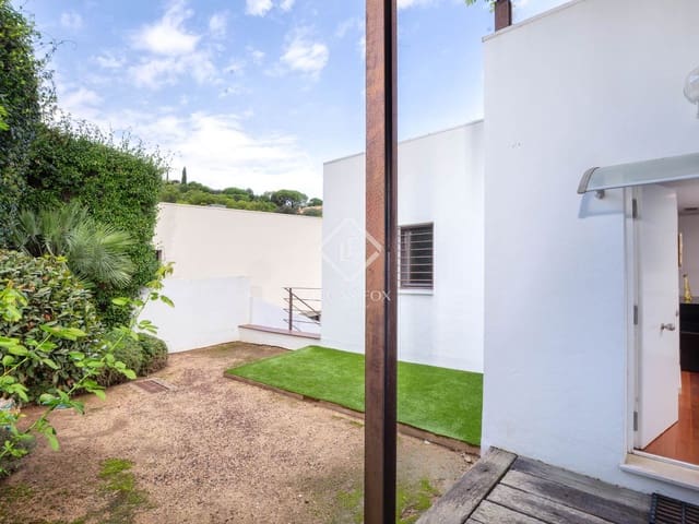 4 bedroom Villa for sale in Sa Riera, Begur with pool garage - € 1,500,000 (Ref: 9271718)