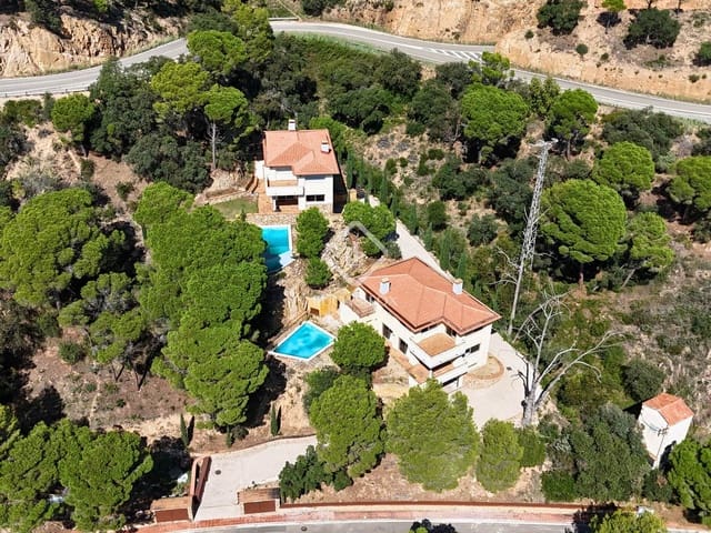 8 slaapkamer Villa te koop in Sant Feliu de Guíxols met zwembad garage - € 3.970.000 (Ref: 9271721)