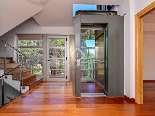 4 Zimmer Villa zu verkaufen in Sant Feliu de Guíxols mit Pool Garage - 2.270.000 € (Ref: 9271722)