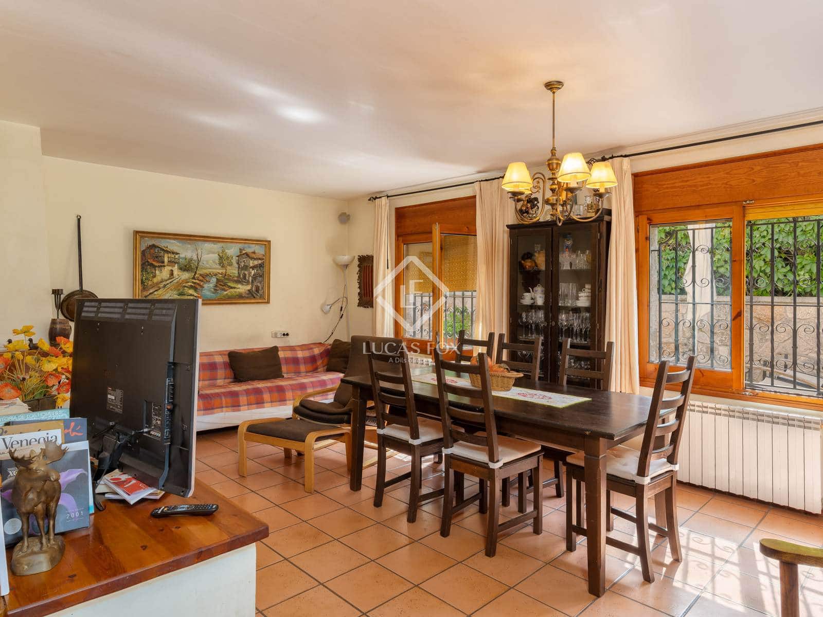 8 slaapkamer Villa te koop in S'Agaro - € 590.000 (Ref: 9271723)