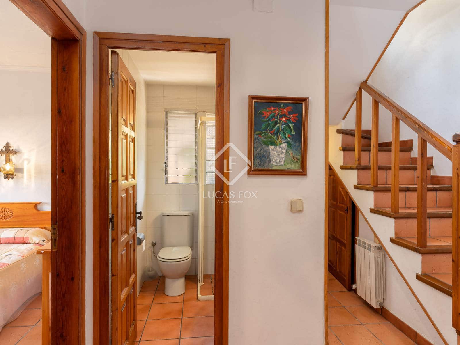 8 slaapkamer Villa te koop in S'Agaro - € 590.000 (Ref: 9271723)