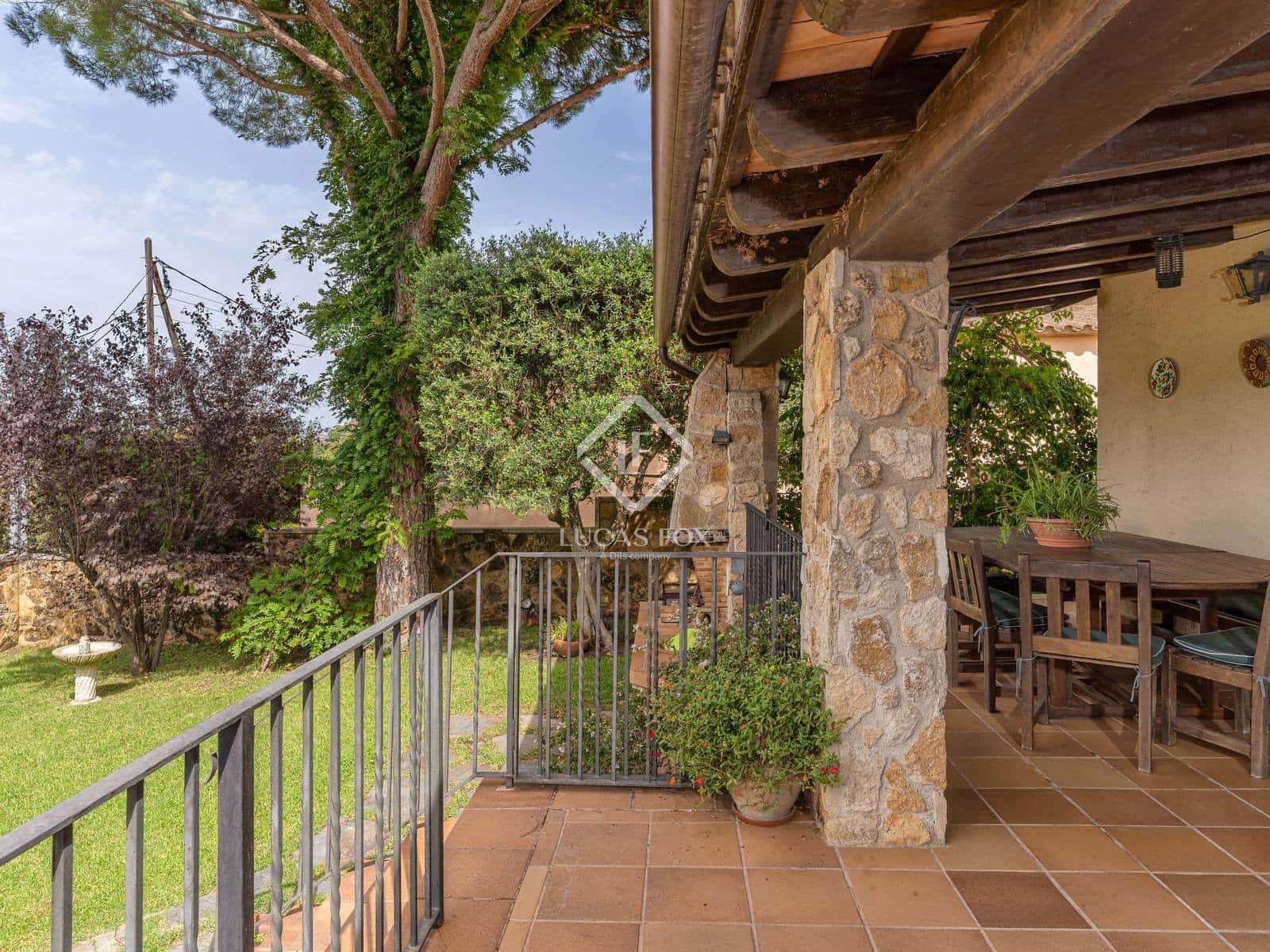 8 slaapkamer Villa te koop in S'Agaro - € 590.000 (Ref: 9271723)