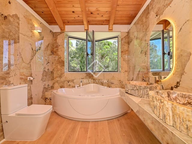 4 Zimmer Villa zu verkaufen in Sant Feliu de Guíxols mit Pool Garage - 1.970.000 € (Ref: 9271724)