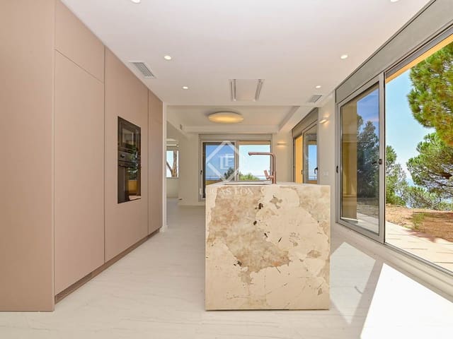 4 Zimmer Villa zu verkaufen in Sant Feliu de Guíxols mit Pool Garage - 1.970.000 € (Ref: 9271724)