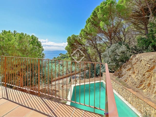 4 Zimmer Villa zu verkaufen in Sant Feliu de Guíxols mit Pool Garage - 1.970.000 € (Ref: 9271724)