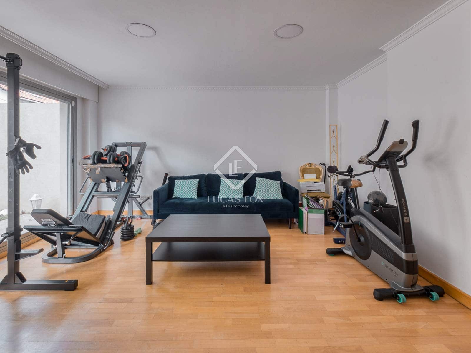 5 Zimmer Villa zu verkaufen in Madrid Stadt mit Pool Garage - 2.490.000 € (Ref: 9271804)