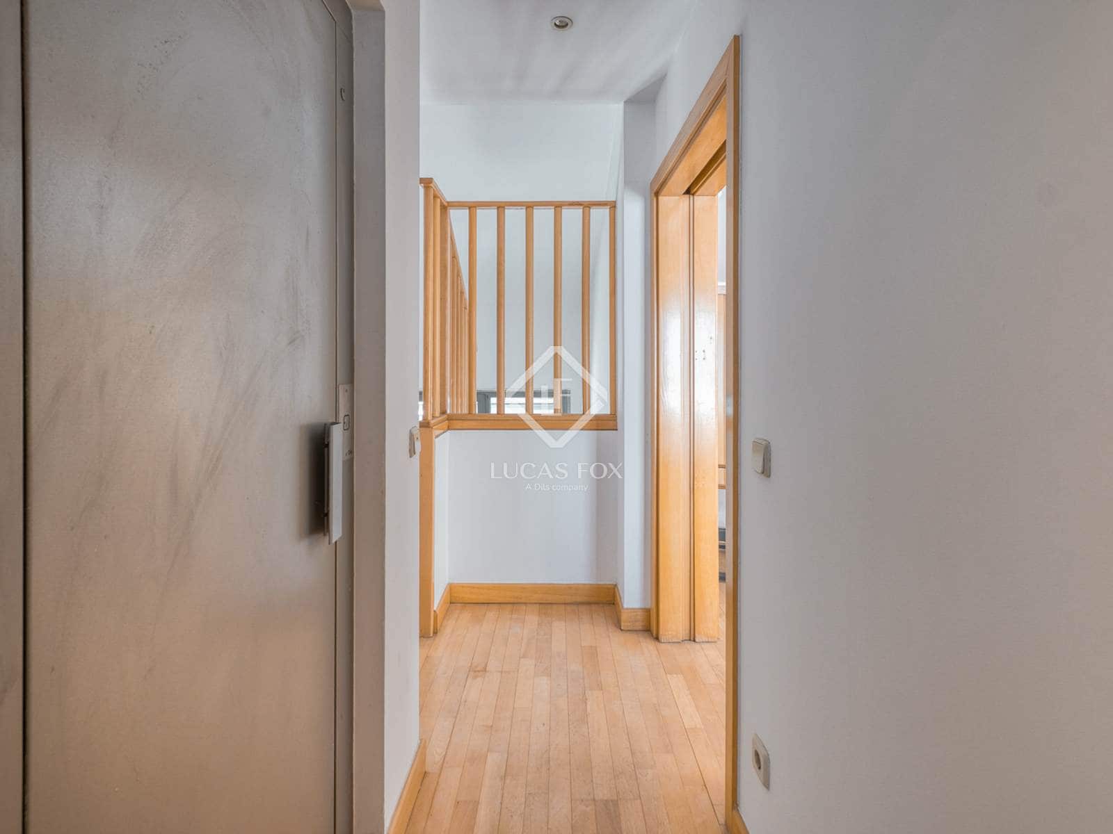 5 Zimmer Villa zu verkaufen in Madrid Stadt mit Pool Garage - 2.490.000 € (Ref: 9271804)