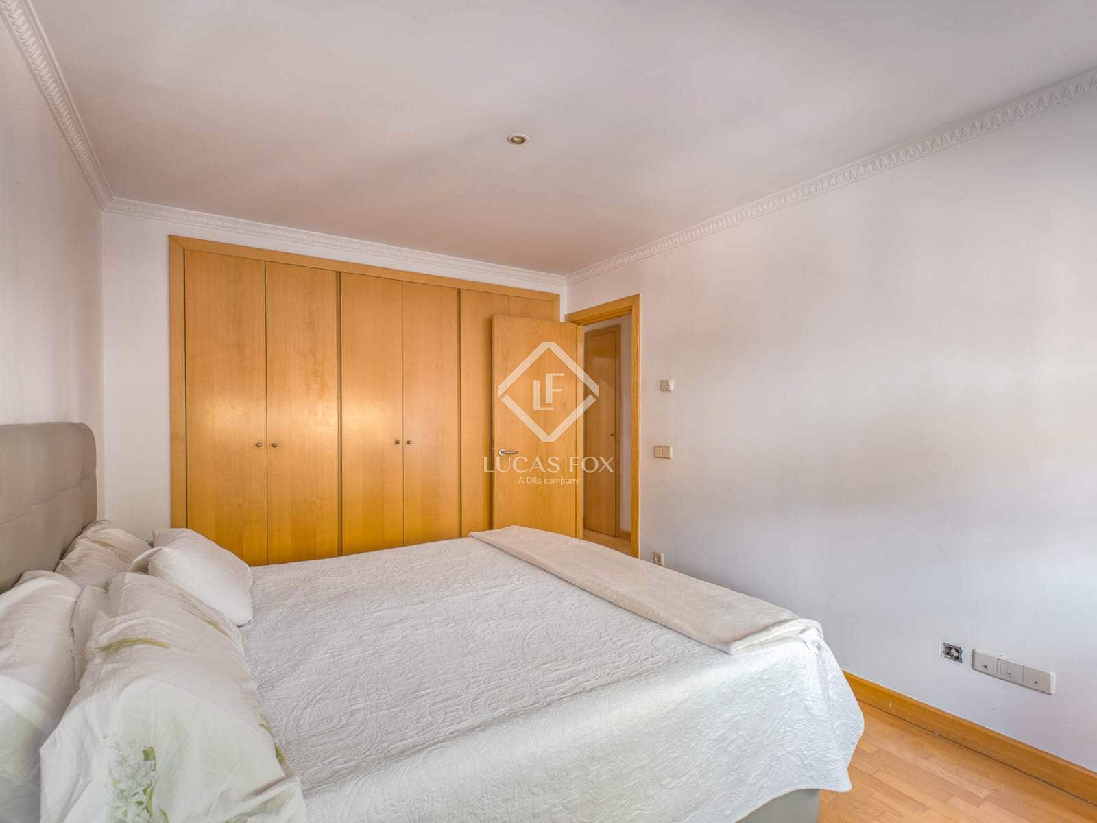 5 Zimmer Villa zu verkaufen in Madrid Stadt mit Pool Garage - 2.490.000 € (Ref: 9271804)