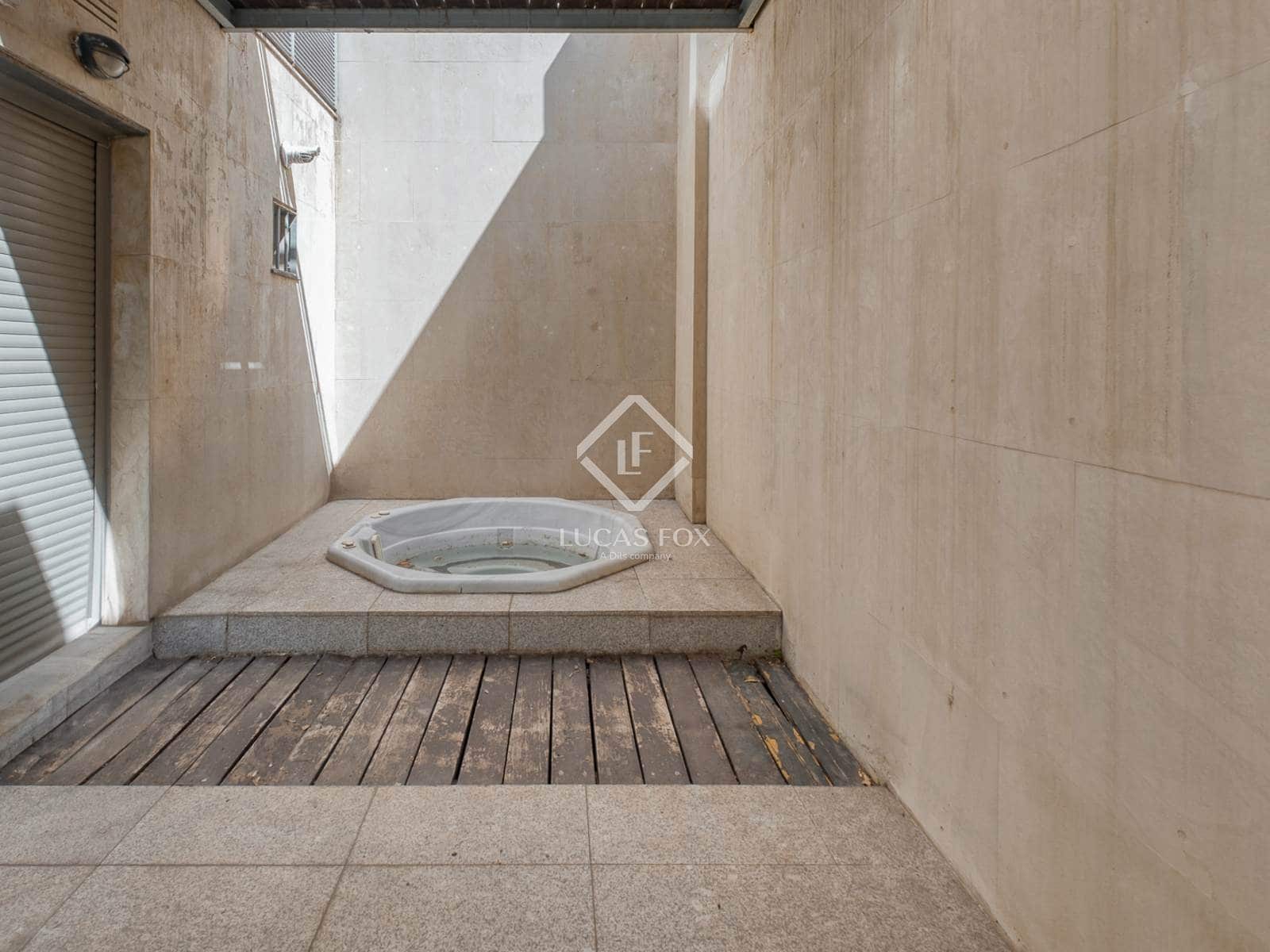 5 Zimmer Villa zu verkaufen in Madrid Stadt mit Pool Garage - 2.490.000 € (Ref: 9271804)