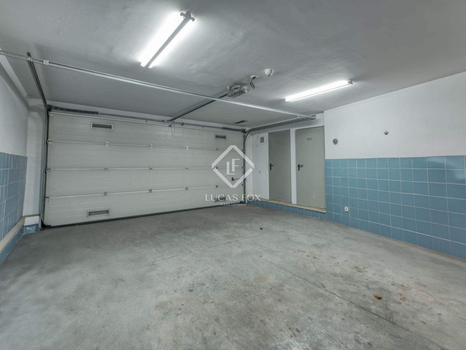 5 Zimmer Villa zu verkaufen in Madrid Stadt mit Pool Garage - 2.490.000 € (Ref: 9271804)