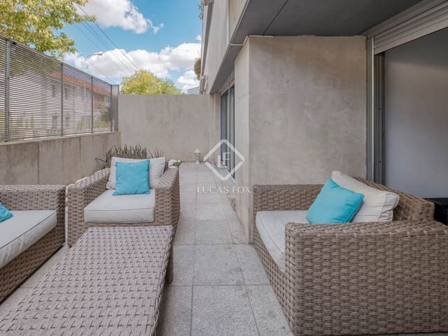 5 bedroom Villa for sale in Hispanoamérica, Madrid city with pool garage - € 2,490,000 (Ref: 9271804)