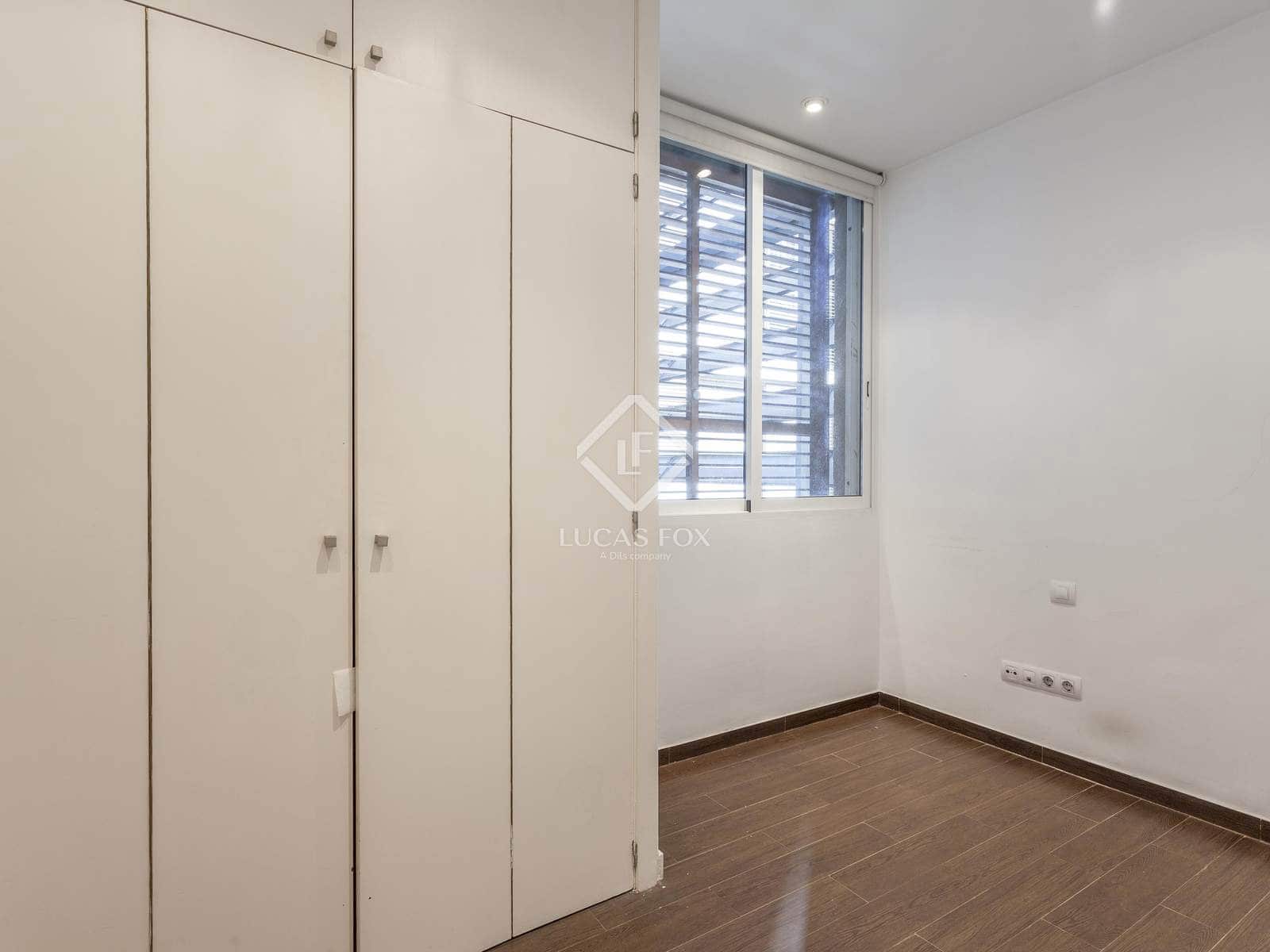 5 soveværelse Lejlighed til leje i Valencia by med garage - € 3.500 (Ref: 9271805)