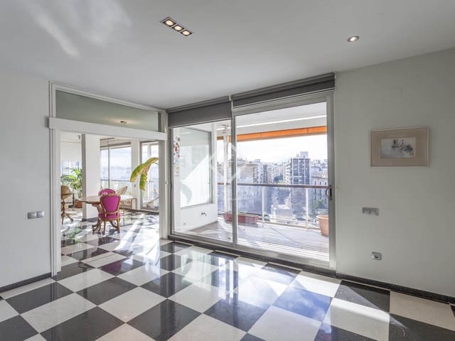 5 soveværelse Lejlighed til leje i Valencia by med garage - € 3.500 (Ref: 9271805)