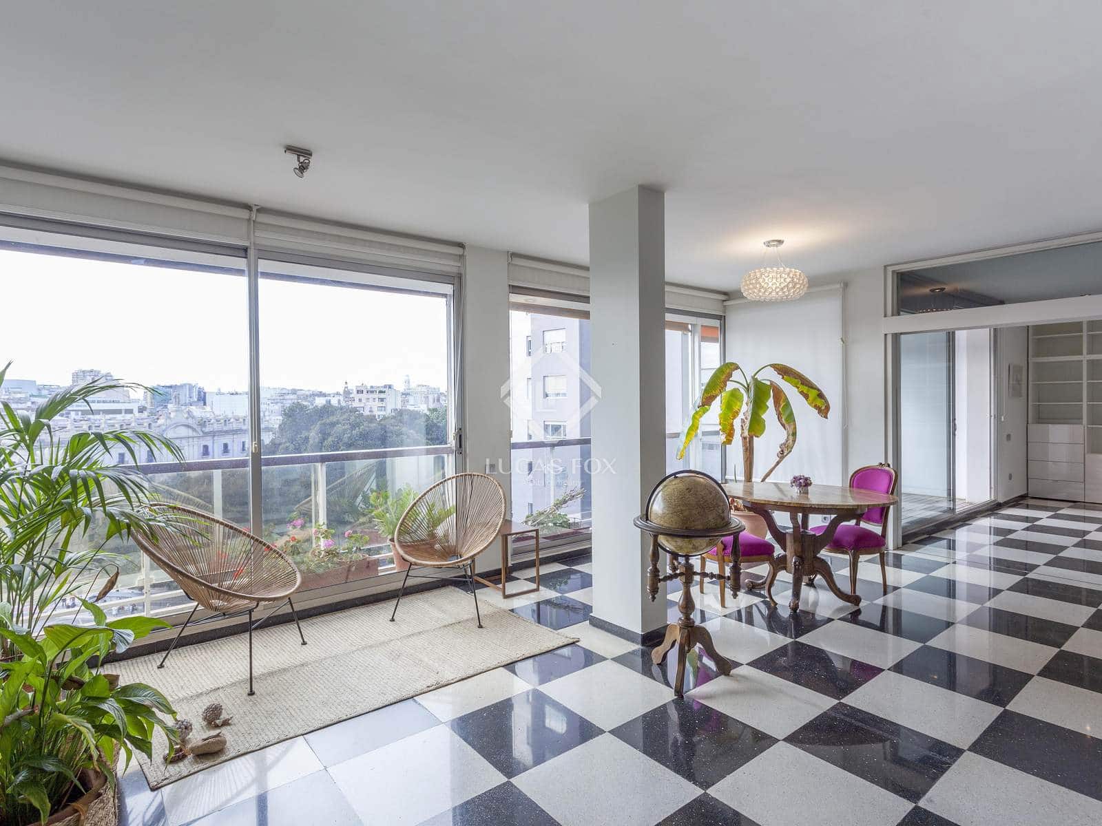 5 soveværelse Lejlighed til leje i Valencia by med garage - € 3.500 (Ref: 9271805)