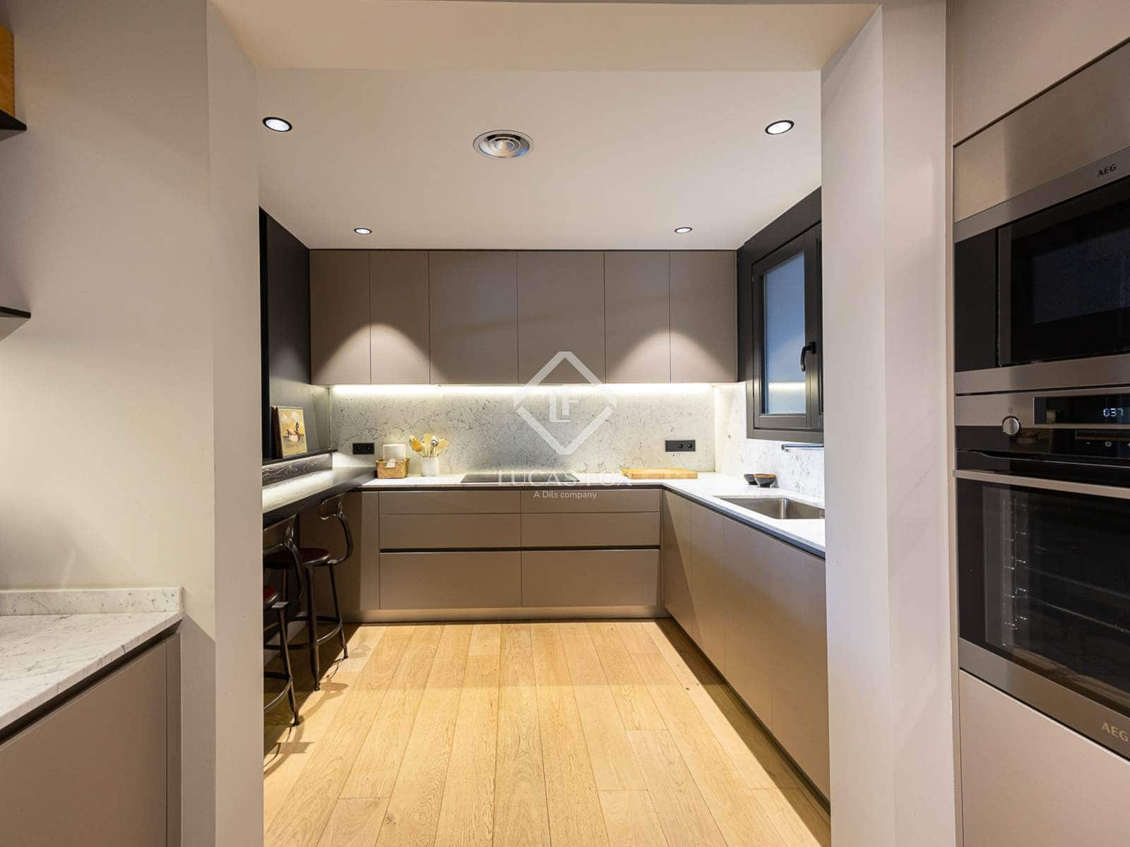 4 chambre Appartement à vendre à Barcelone ville - 1 590 000 € (Ref: 9273051)