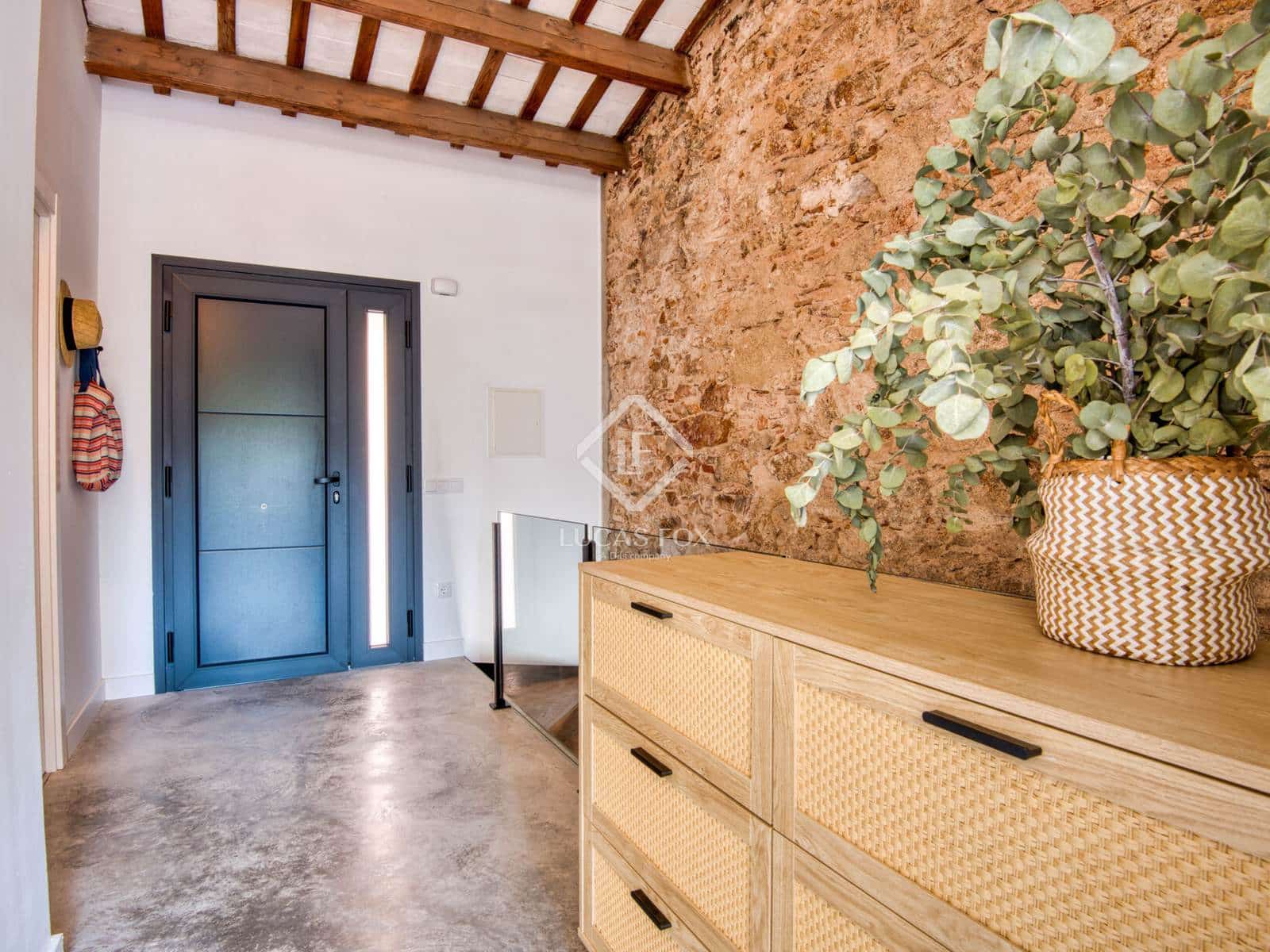 2 slaapkamer Finca/Landhuis te koop in Sant Feliu de Guixols met zwembad - € 429.000 (Ref: 9273054)