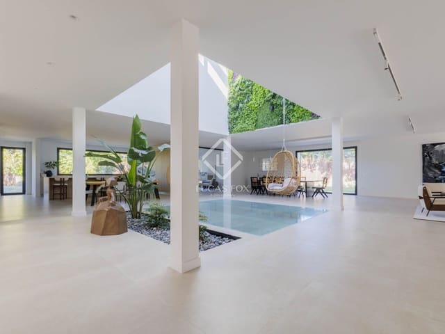 7 bedroom Villa for sale in Boadilla del Monte with pool garage - € 5,300,000 (Ref: 9273055)