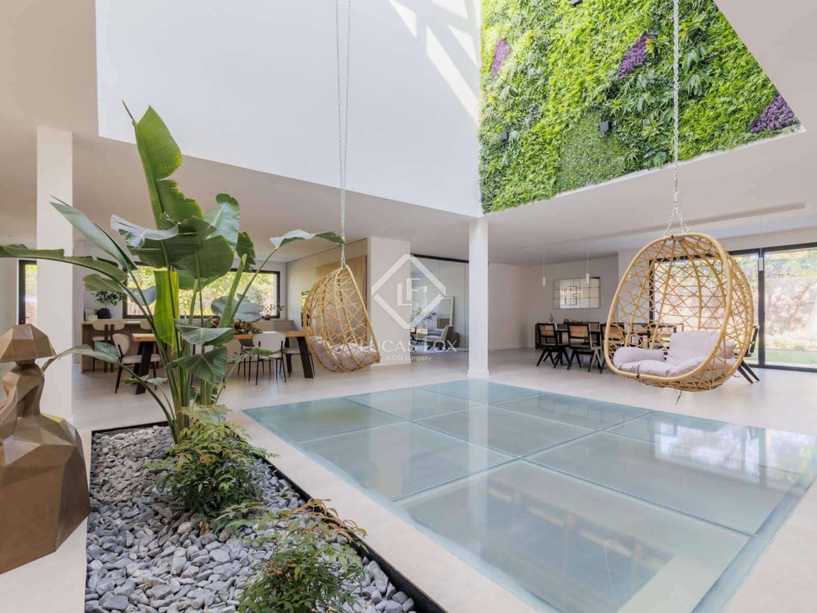 7 bedroom Villa for sale in Boadilla del Monte with pool garage - € 5,300,000 (Ref: 9273055)