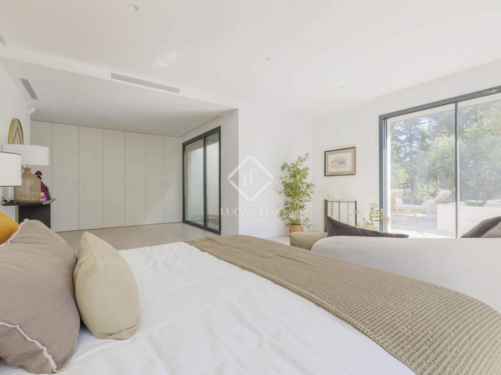 7 bedroom Villa for sale in Boadilla del Monte with pool garage - € 5,300,000 (Ref: 9273055)