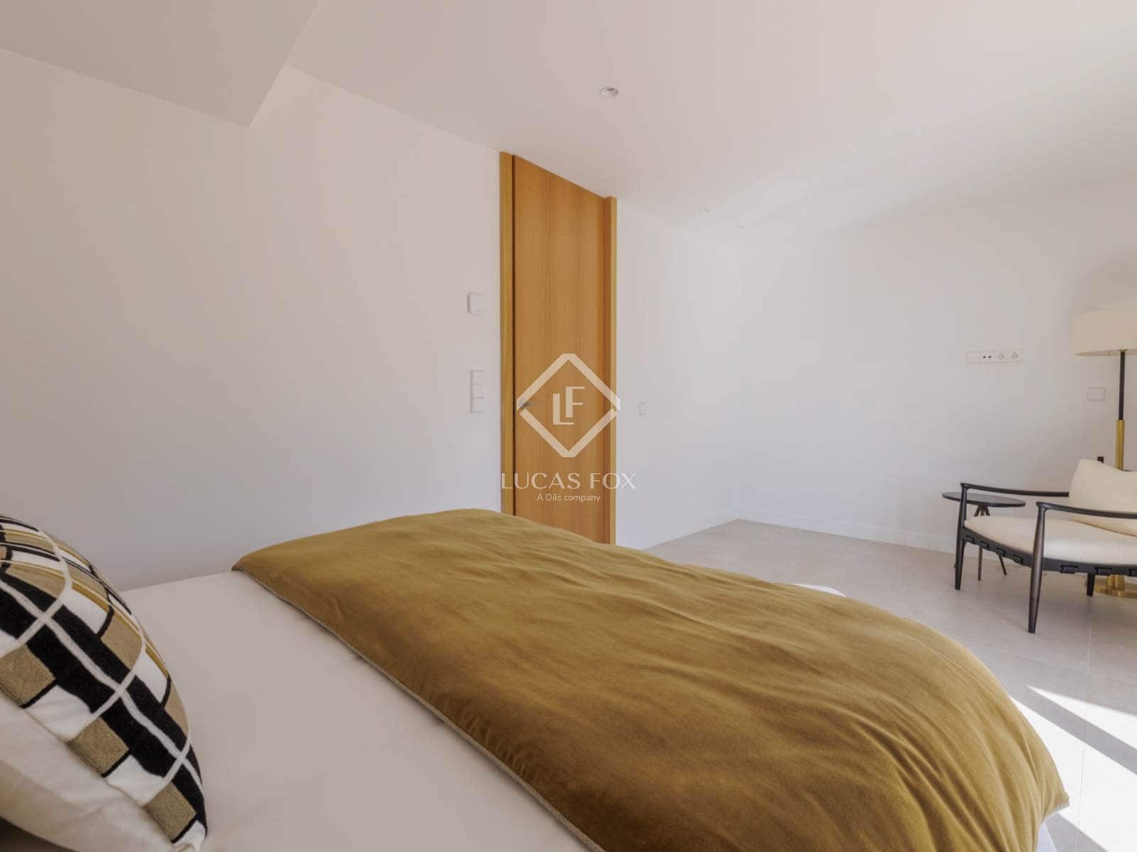 7 bedroom Villa for sale in Boadilla del Monte with pool garage - € 5,300,000 (Ref: 9273055)