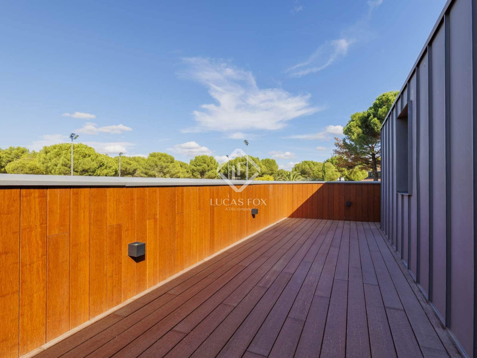 7 bedroom Villa for sale in Boadilla del Monte with pool garage - € 5,300,000 (Ref: 9273055)