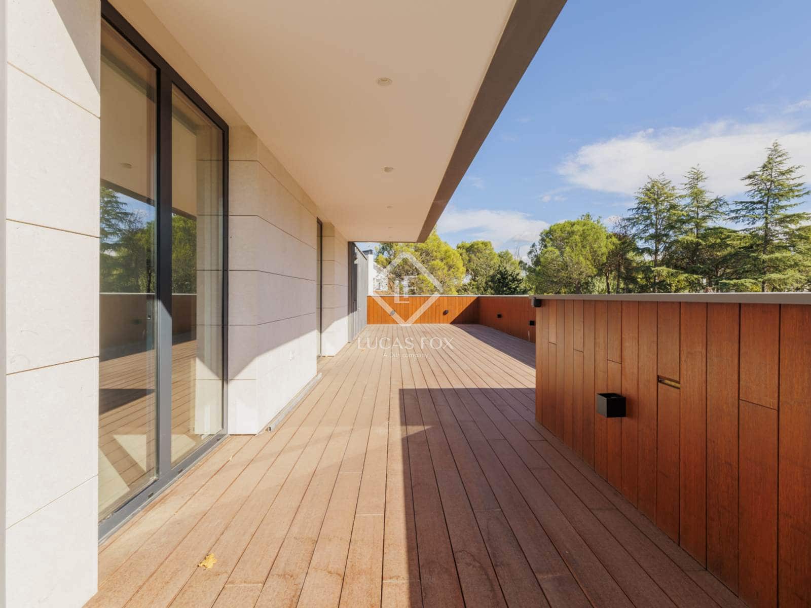 7 bedroom Villa for sale in Boadilla del Monte with pool garage - € 5,300,000 (Ref: 9273055)