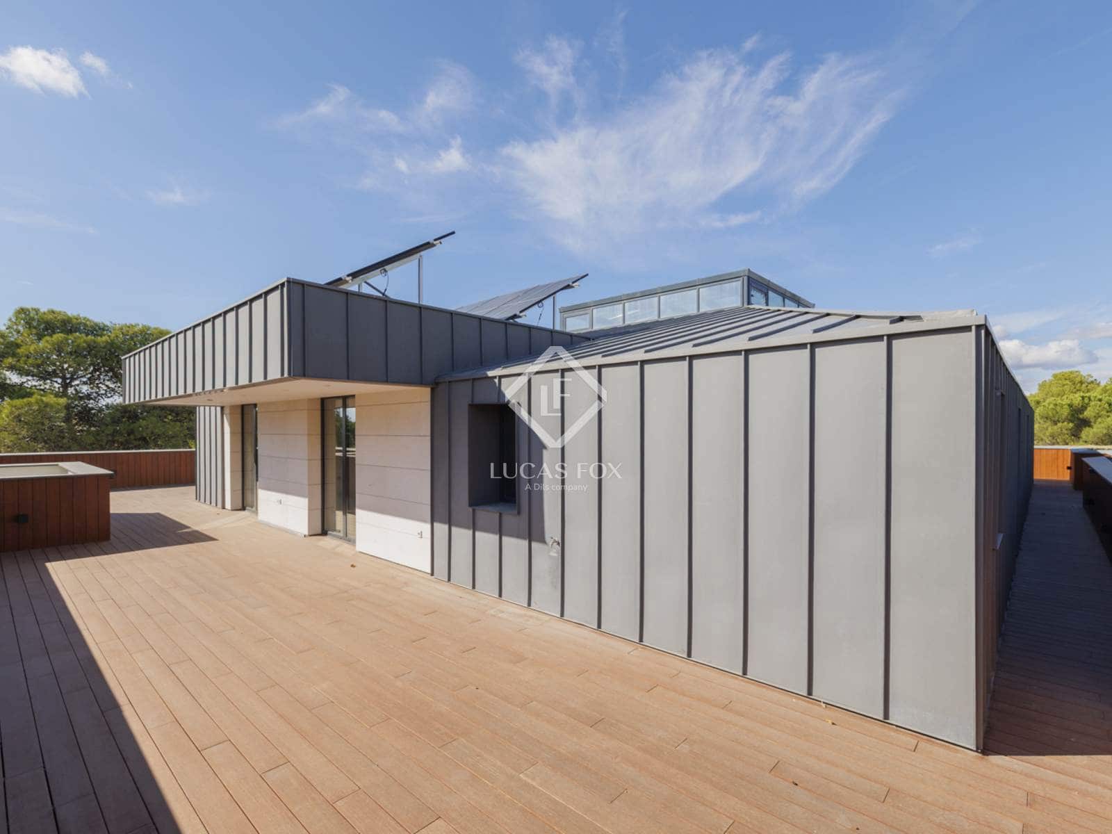 7 bedroom Villa for sale in Boadilla del Monte with pool garage - € 5,300,000 (Ref: 9273055)