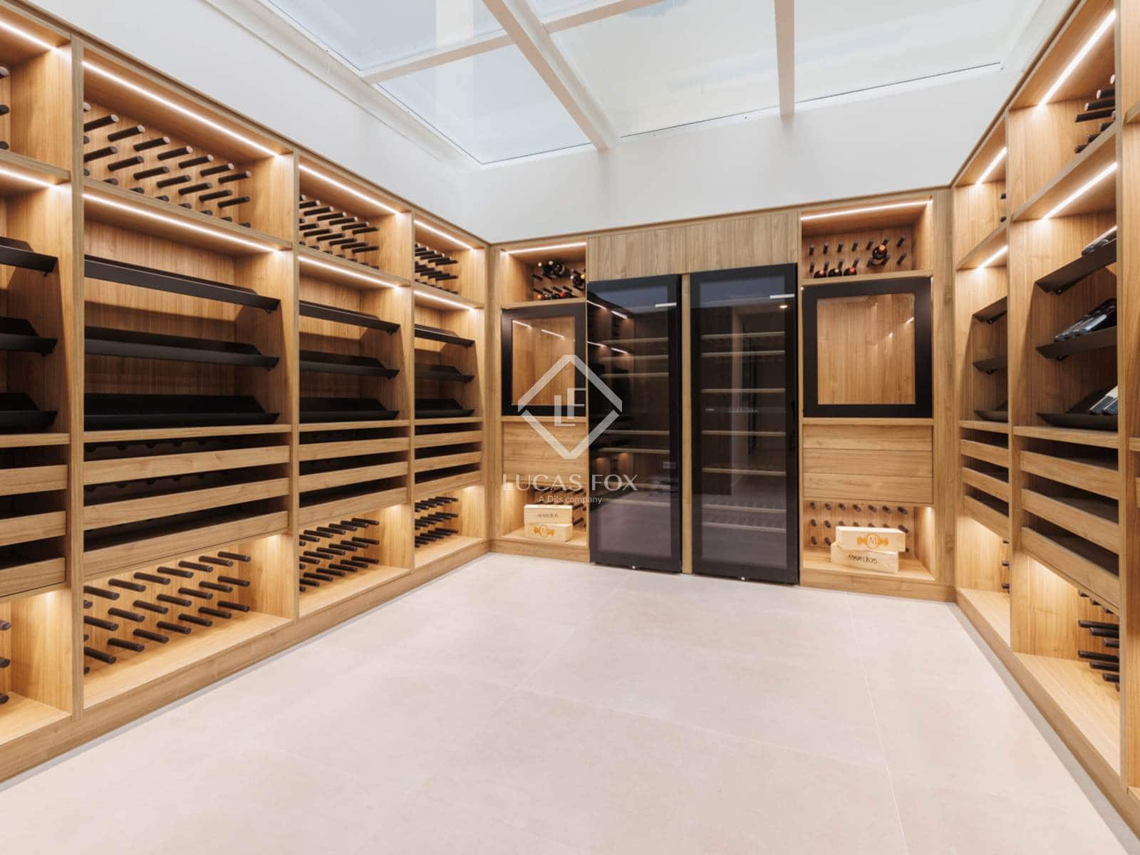 7 bedroom Villa for sale in Boadilla del Monte with pool garage - € 5,300,000 (Ref: 9273055)