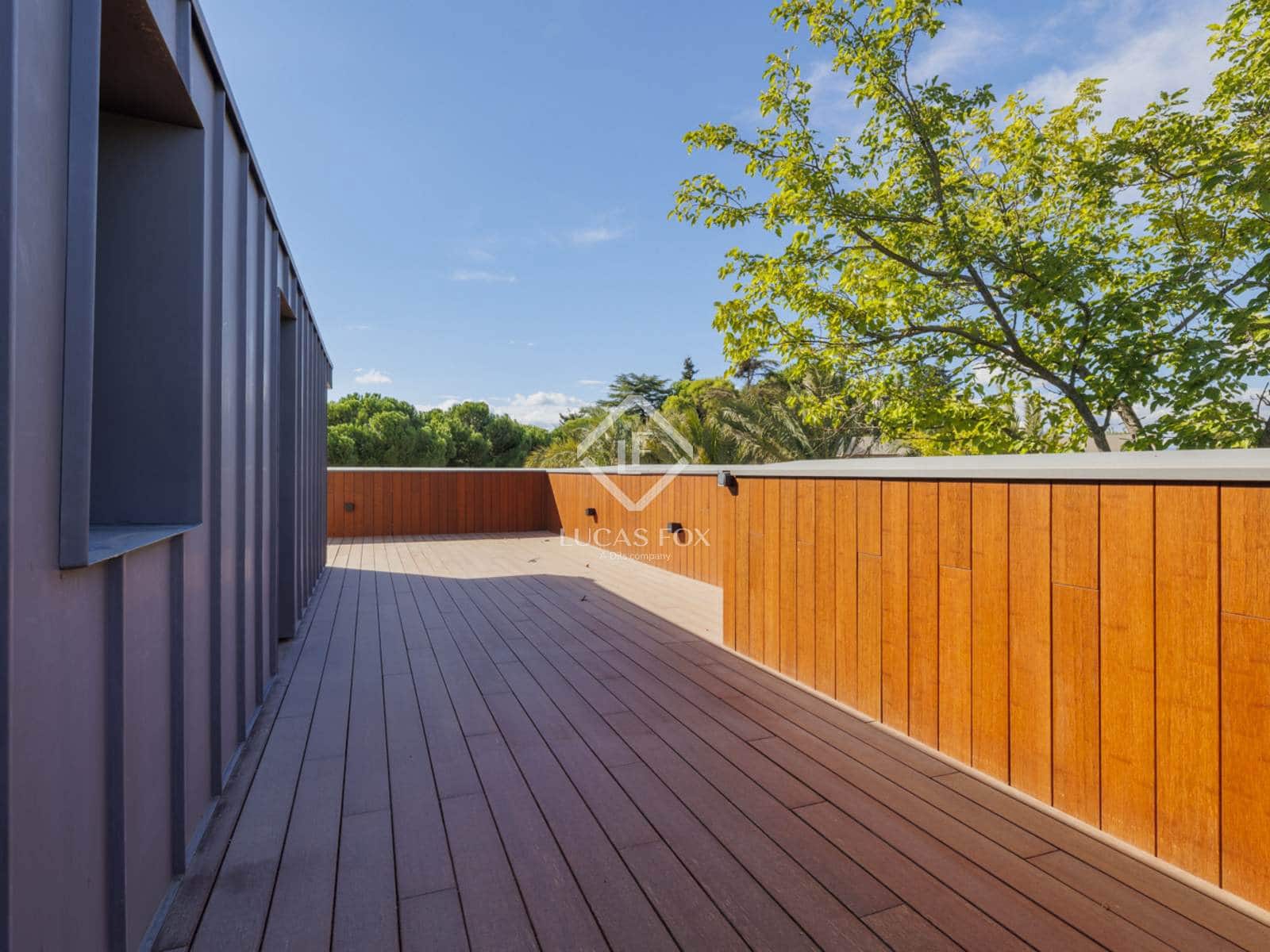 7 bedroom Villa for sale in Boadilla del Monte with pool garage - € 5,300,000 (Ref: 9273055)