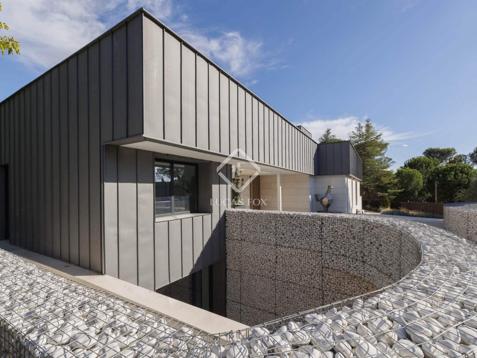 7 bedroom Villa for sale in Boadilla del Monte with pool garage - € 5,300,000 (Ref: 9273055)