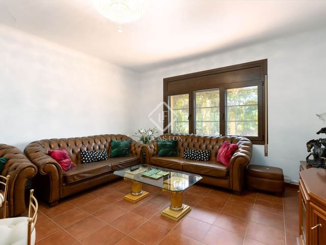 6 soveværelse Finca/Landehus til salg i Vilassar de Dalt med garage - € 1.380.000 (Ref: 9274106)