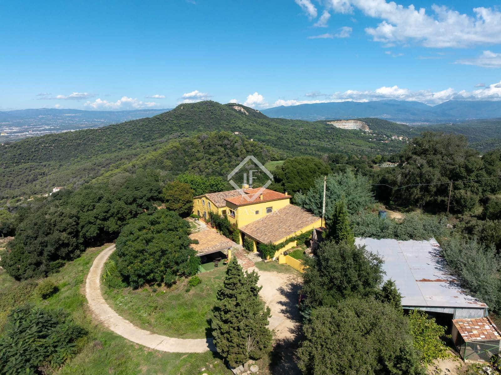 6 sypialnia Finka/Dom wiejski na sprzedaż w Vilassar de Dalt z garażem - 1 380 000 € (Ref: 9274106)