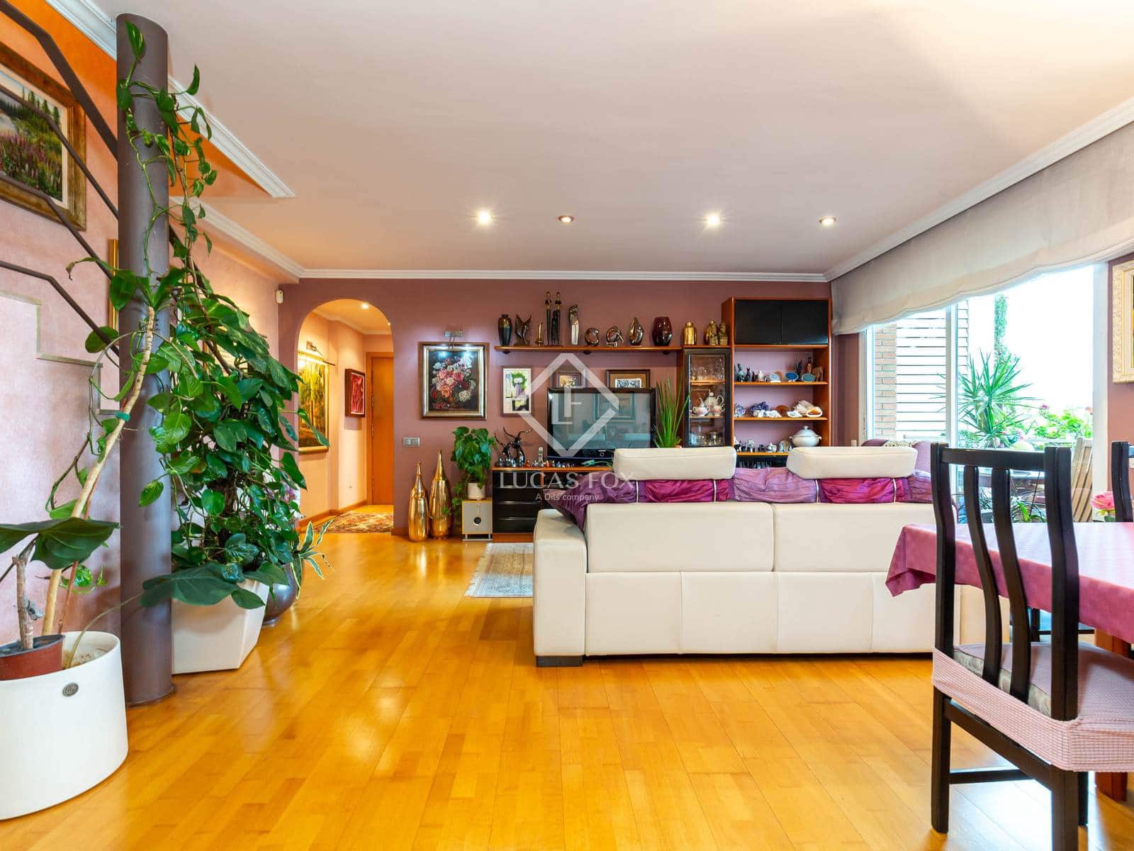 5 soveværelse Penthouse til salg i Sant Feliu de Llobregat med swimmingpool garage - € 950.000 (Ref: 9274107)