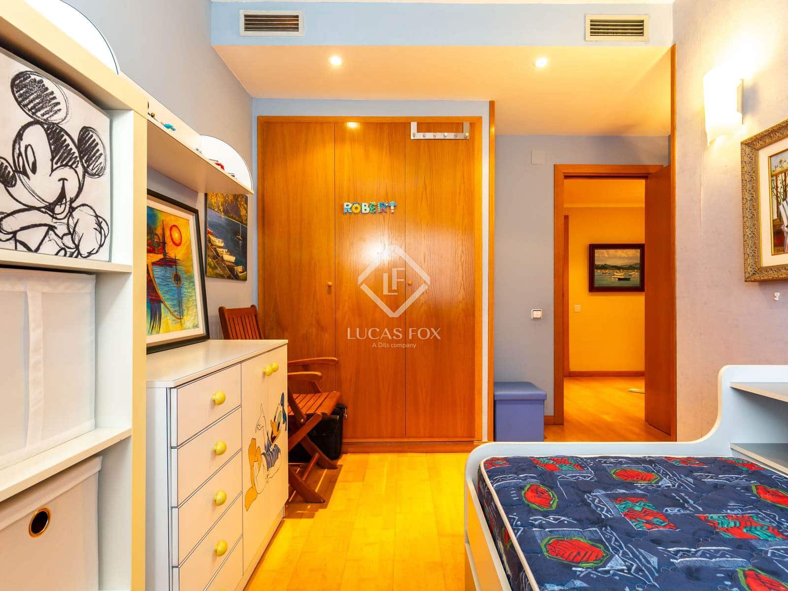 5 soveværelse Penthouse til salg i Sant Feliu de Llobregat med swimmingpool garage - € 950.000 (Ref: 9274107)