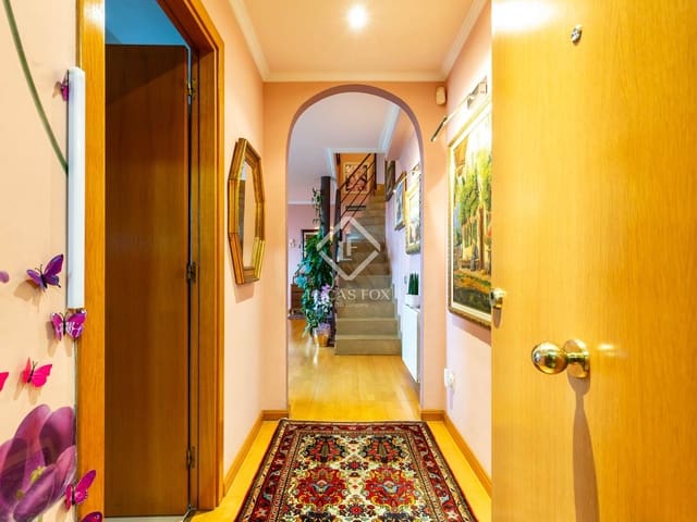 5 bedroom Penthouse for sale in Sant Feliu de Llobregat with pool garage - € 950,000 (Ref: 9274107)