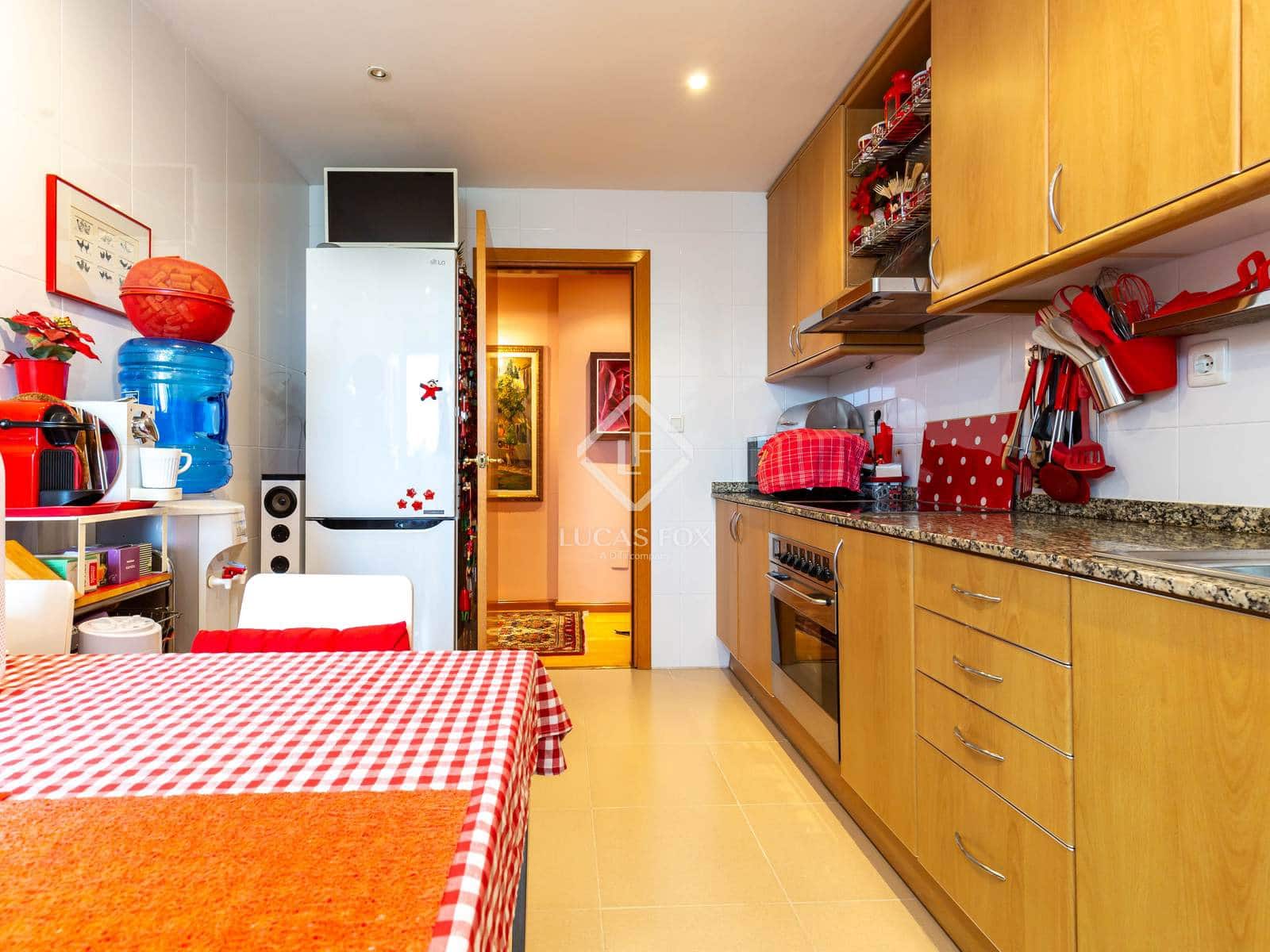 5 soveværelse Penthouse til salg i Sant Feliu de Llobregat med swimmingpool garage - € 950.000 (Ref: 9274107)