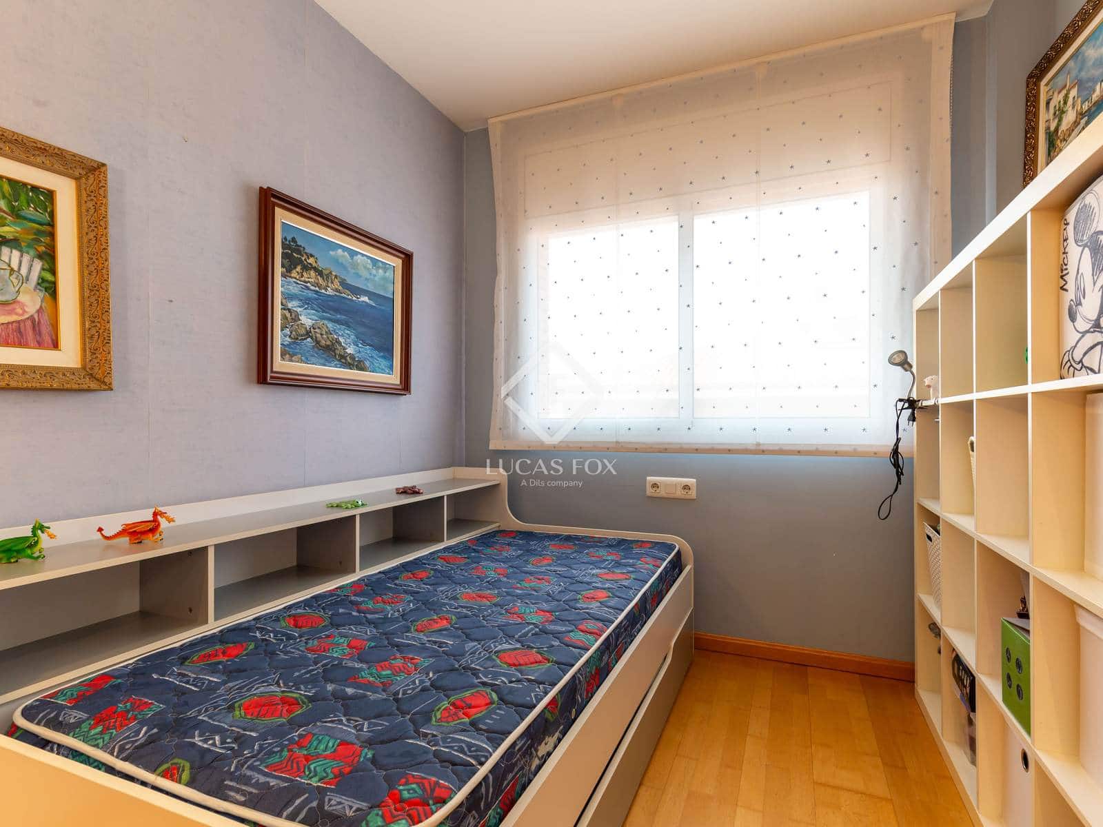 5 soveværelse Penthouse til salg i Sant Feliu de Llobregat med swimmingpool garage - € 950.000 (Ref: 9274107)