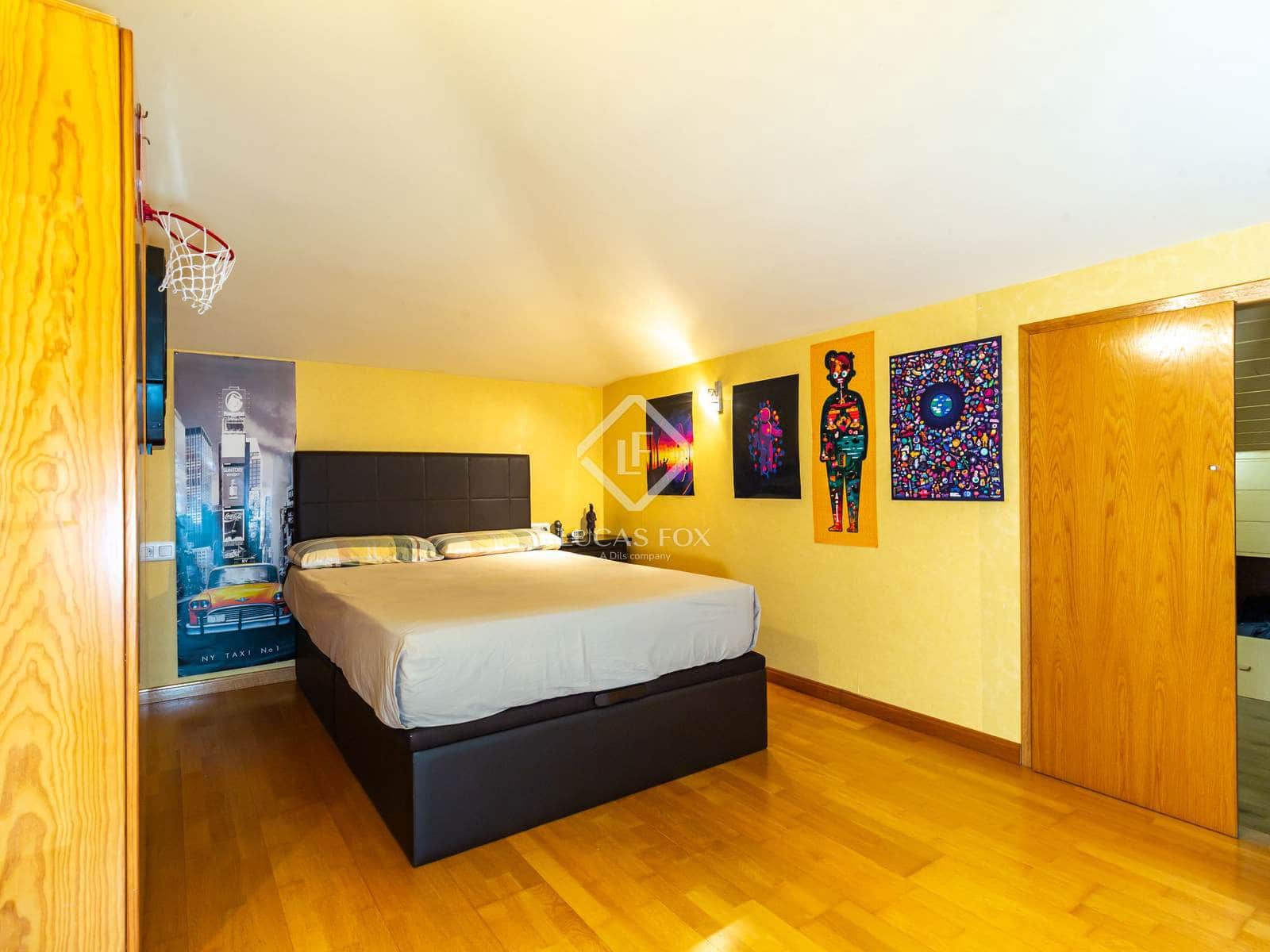 5 soveværelse Penthouse til salg i Sant Feliu de Llobregat med swimmingpool garage - € 950.000 (Ref: 9274107)