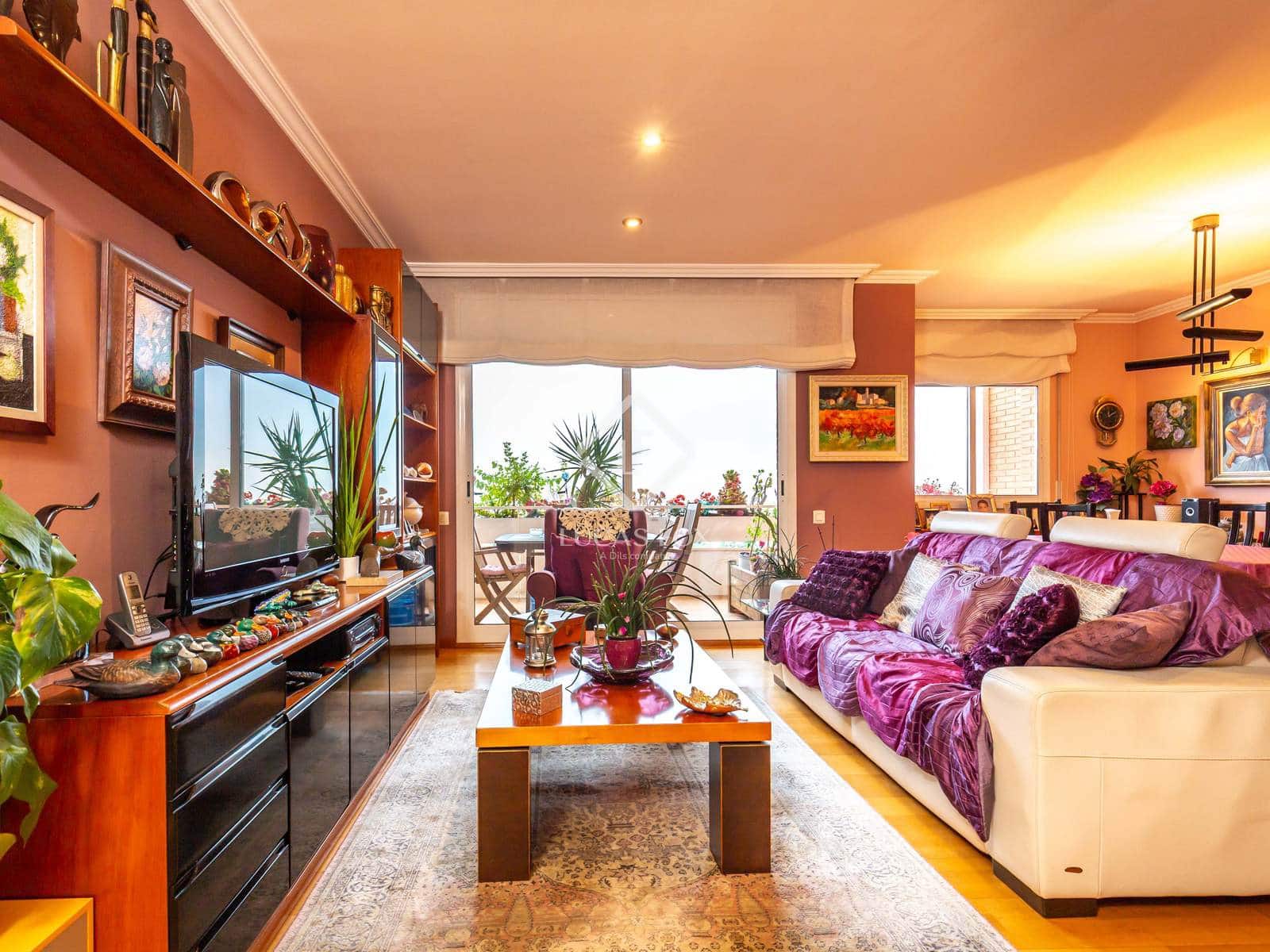 5 soveværelse Penthouse til salg i Sant Feliu de Llobregat med swimmingpool garage - € 950.000 (Ref: 9274107)